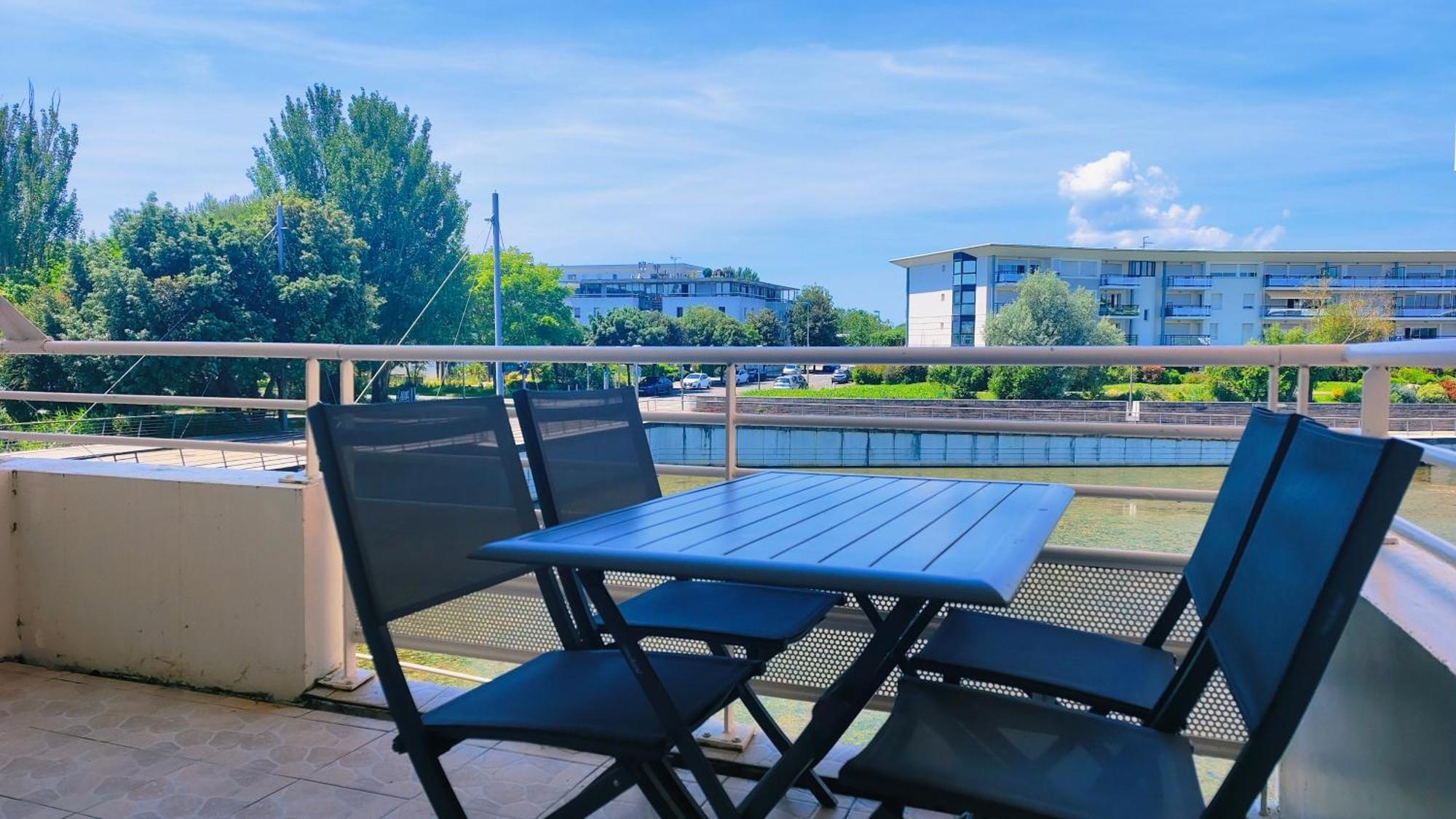 Charmant T2 Avec Piscine Vue Lac Aux Minimes La Rochelle La Rochelle  Luaran gambar